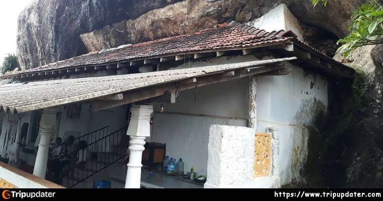 Algama Kanda Ancient Cave Temple