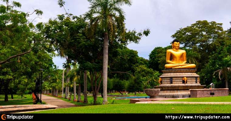 Viharamahadevi Park