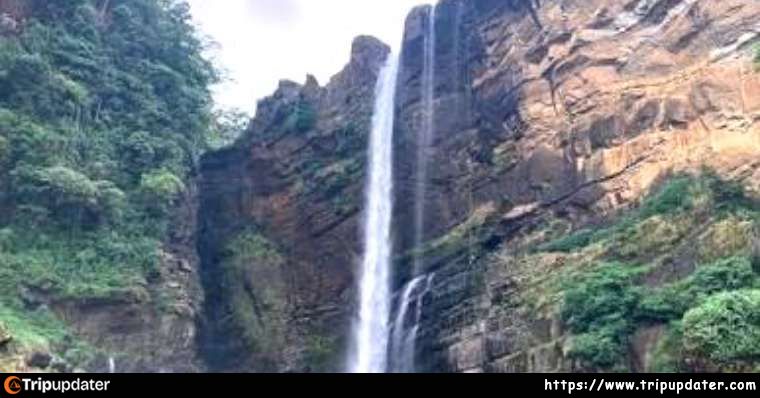 Lakshapana Falls