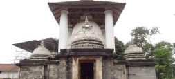 Gadaladeniya Temple